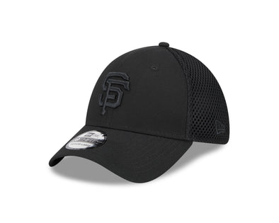 SF BLACK ON BLACK 39/30 FLEX FIT HAT